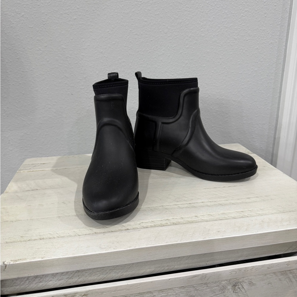 Tory Burch Black Ankle Rubber Rain Boots